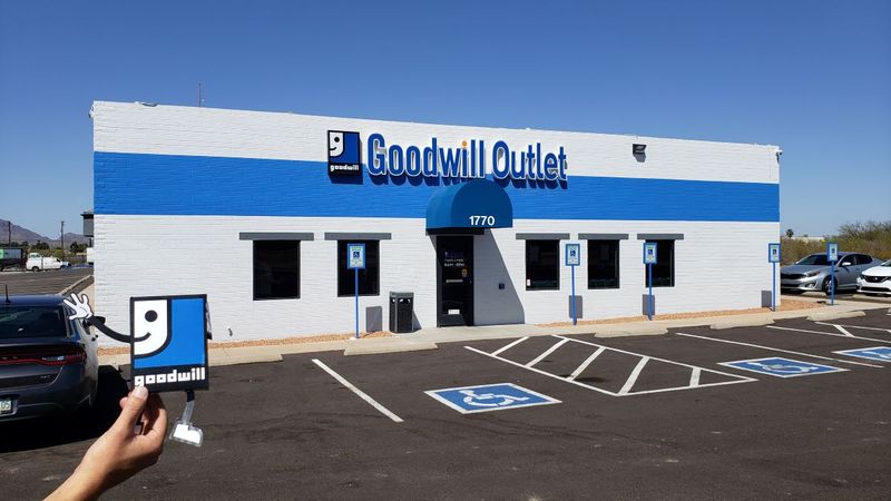 Goodwill Outlet Store And Donation Center, Tucson, AZ