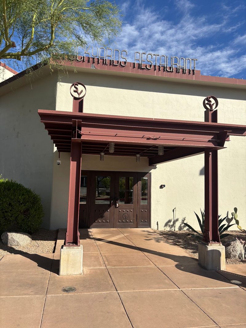 Hours, Reservations, and Planning Your Visit