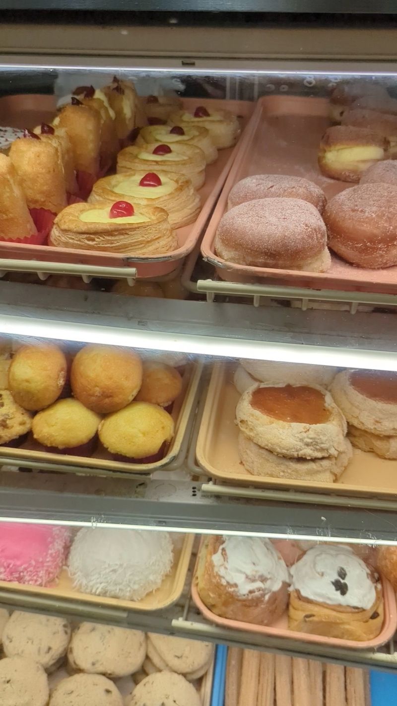 Kindness Behind the Counter Kindness Behind the Counter