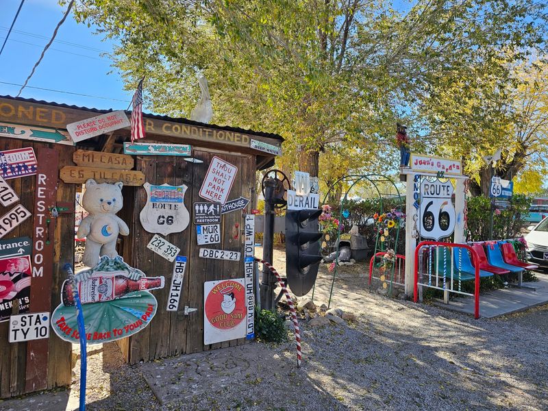 Kitschy Americana Everywhere You Look