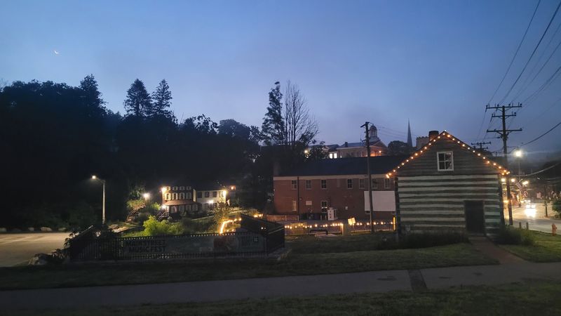 Manor Hill Tavern and Beer Garden
