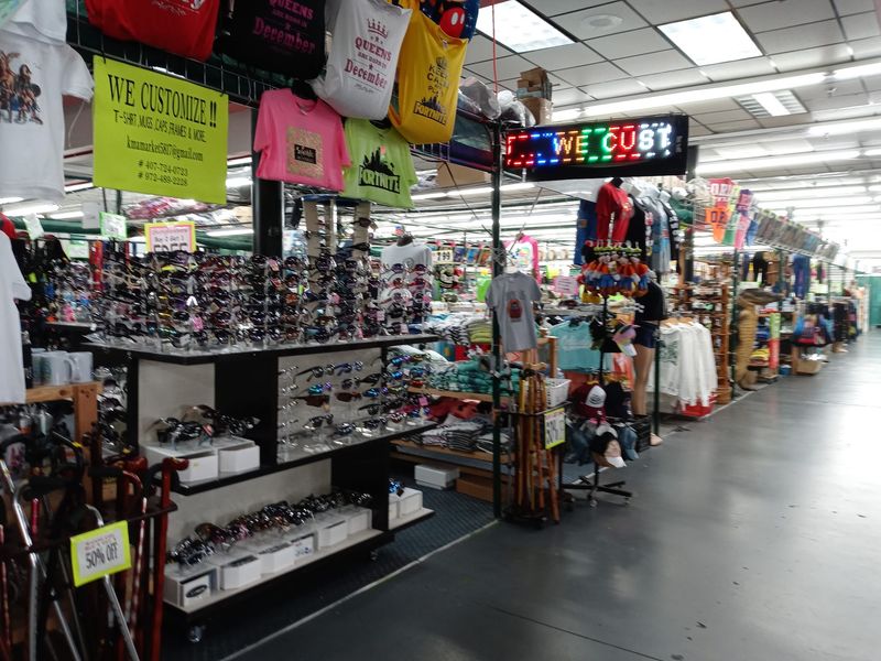 More Than 100 Booths and a Rotating Cast of Vendors More Than 100 Booths and a Rotating Cast of Vendors