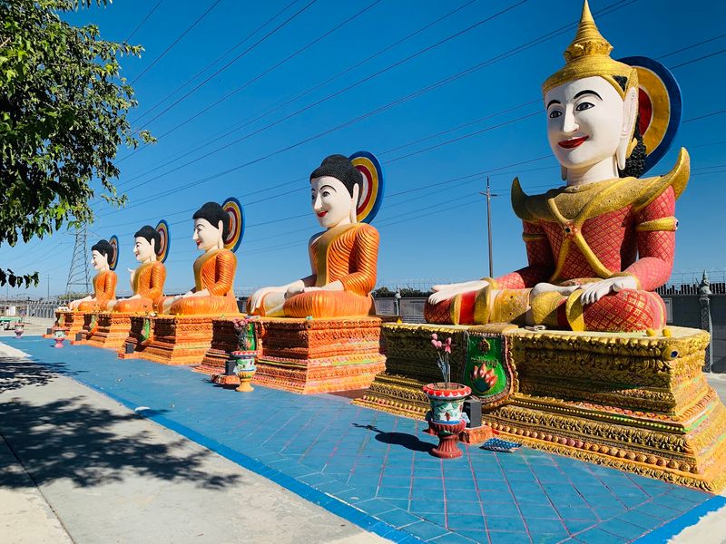More Than 100 Statues and Counting More Than 100 Statues and Counting
