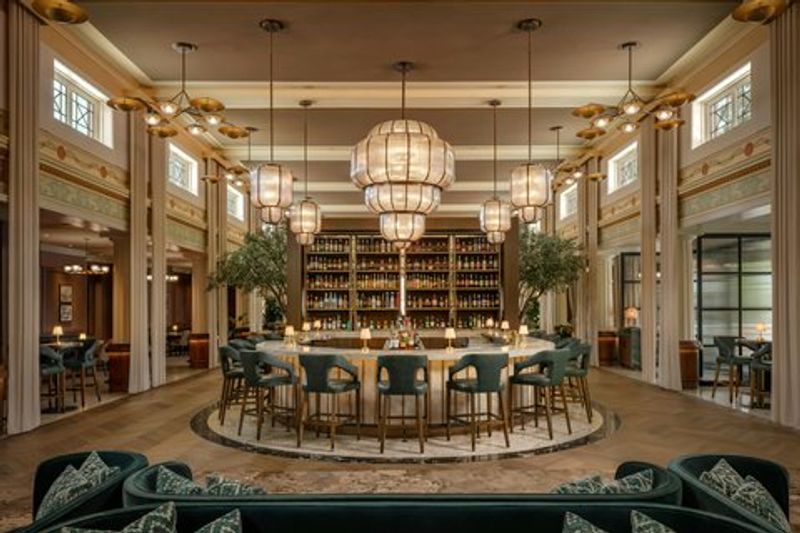 Original Columns, Modern Polish Original Columns, Modern Polish