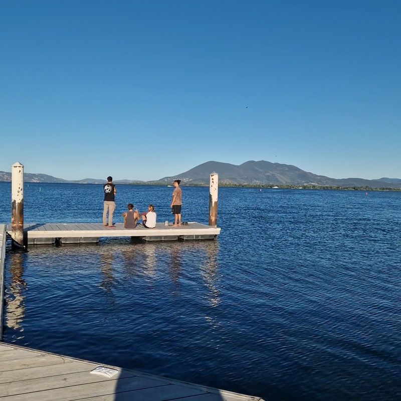 Paddles, Jet Skis and Lakeside Picnics