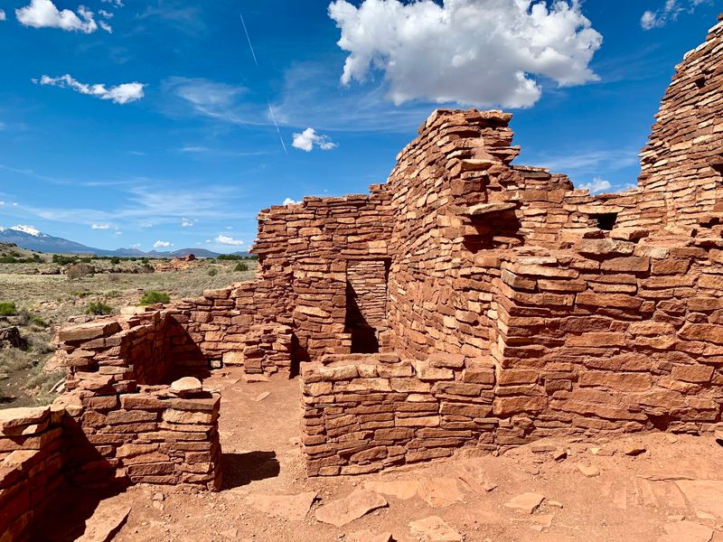 Red Sandstone With a Watery Backstory Red Sandstone With a Watery Backstory