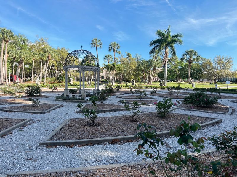 Rose Gardens, Banyans and Secret Corners