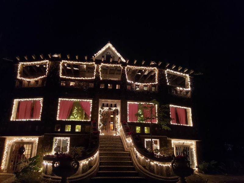 Seasonal Halloween and Christmas Tours