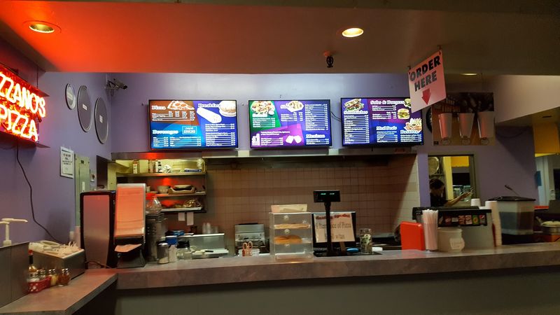 Snack Counter Meets QR Code Snack Counter Meets QR Code