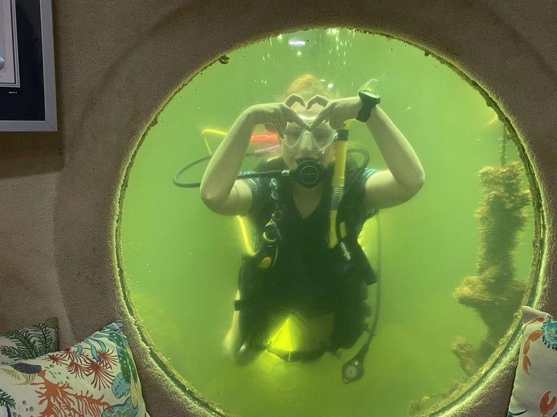 The Dive That Doubles as Your Check-In The Dive That Doubles as Your Check-In