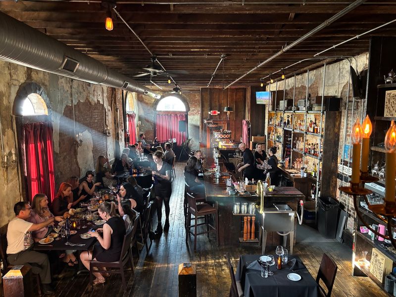 The Slippery Noodle Inn Area Steakhouses in Small Towns