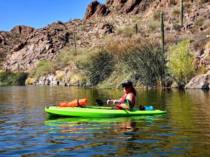 Where Boats and Paddlers Split Up