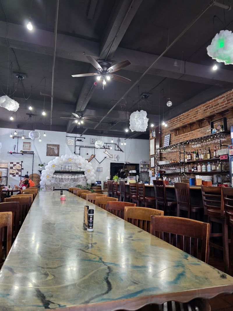 Who This Brunch Spot Suits Best