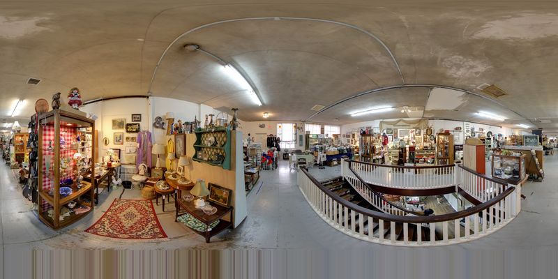 Why This Three-Floor Hunt Is Worth the Trip Why This Three-Floor Hunt Is Worth the Trip