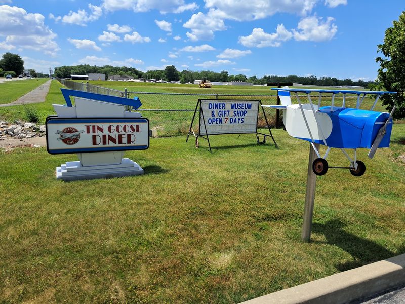 A 1950s Diner With a Runway View A 1950s Diner With a Runway View