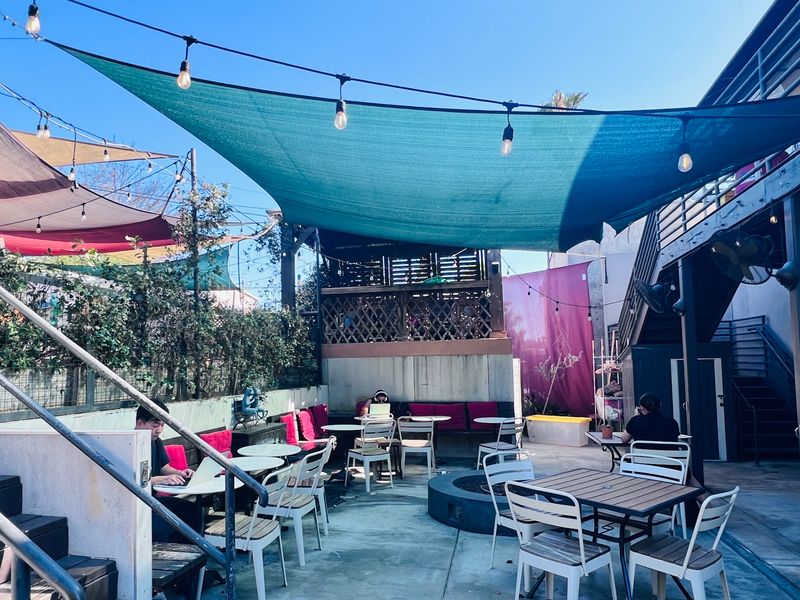 A Back Patio That Steals the Show A Back Patio That Steals the Show