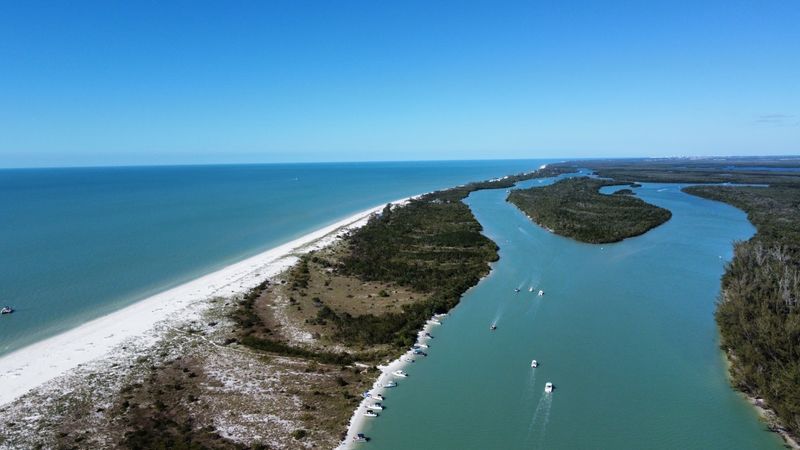 A Boat-Only Island Off the Naples Coast A Boat-Only Island Off the Naples Coast
