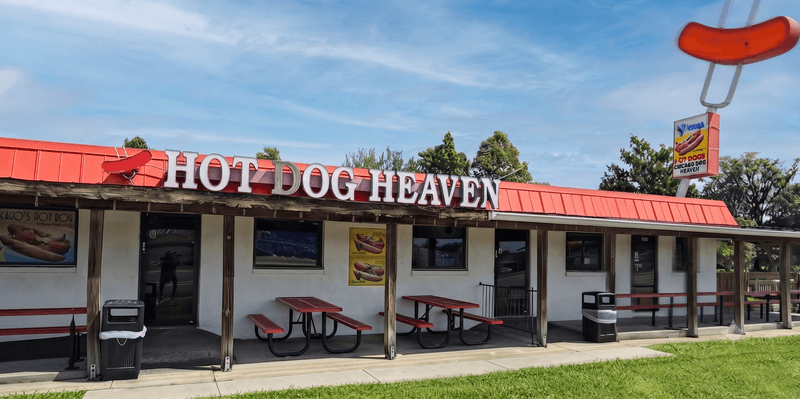 A Chicago Outpost on East Colonial Drive A Chicago Outpost on East Colonial Drive