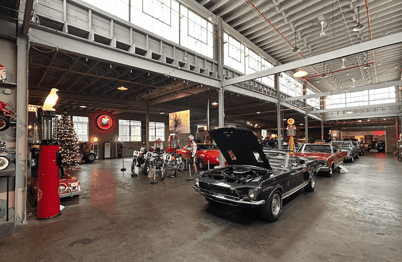 A Garage Run by Enthusiasts A Garage Run by Enthusiasts