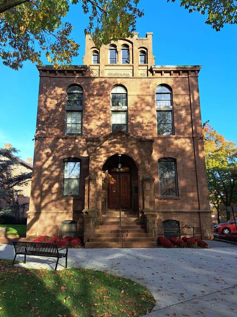 A Landmark Hall on Somerset Street A Landmark Hall on Somerset Street