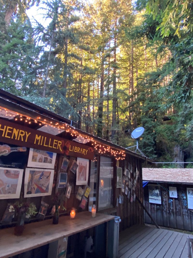 A Literary Hideaway on Highway 1 A Literary Hideaway on Highway 1