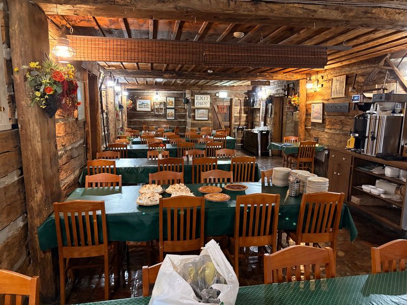 A Log Cabin Tucked Inside Haubstadt