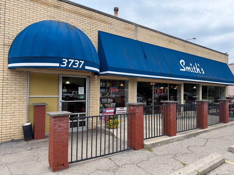 A North High Street Landmark Since 1960