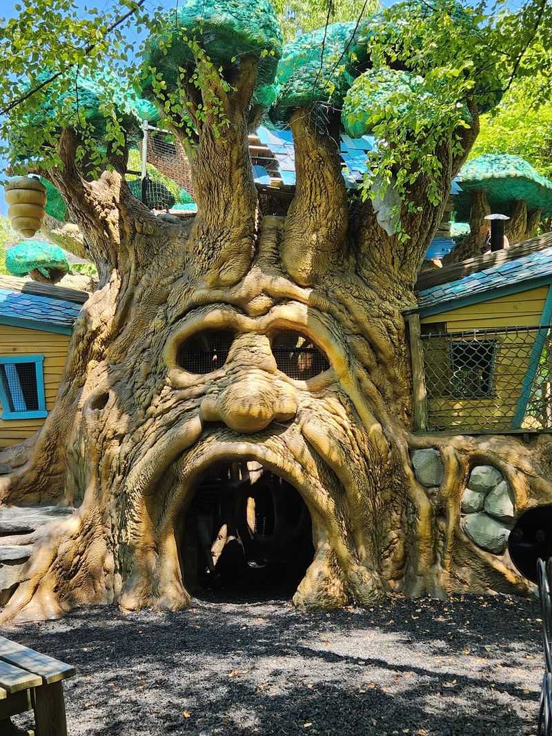 A Storybook Address in Springfield Township A Storybook Address in Springfield Township