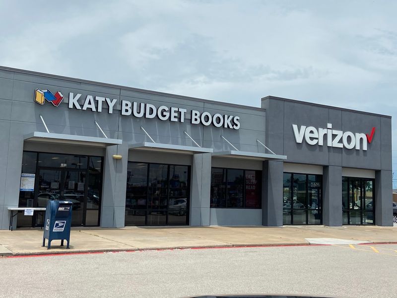 A Strip Center Address With a Big Reputation