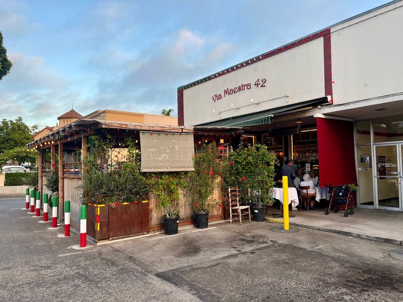 A Strip Mall Address With a Secret