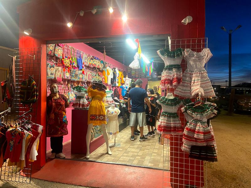 A Tucson Ritual Worth a Saturday Night A Tucson Ritual Worth a Saturday Night