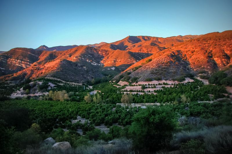 A Valley Address Northwest of Los Angeles A Valley Address Northwest of Los Angeles