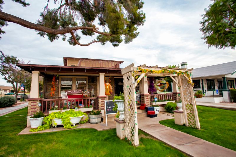 An Honest Look at Changing Storefronts An Honest Look at Changing Storefronts