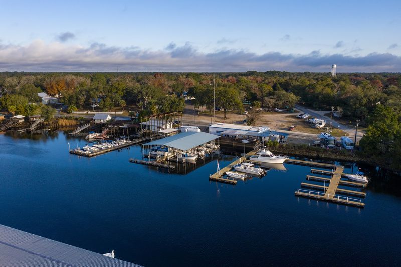Boat Slips, Lifts, and Rentals Boat Slips, Lifts, and Rentals