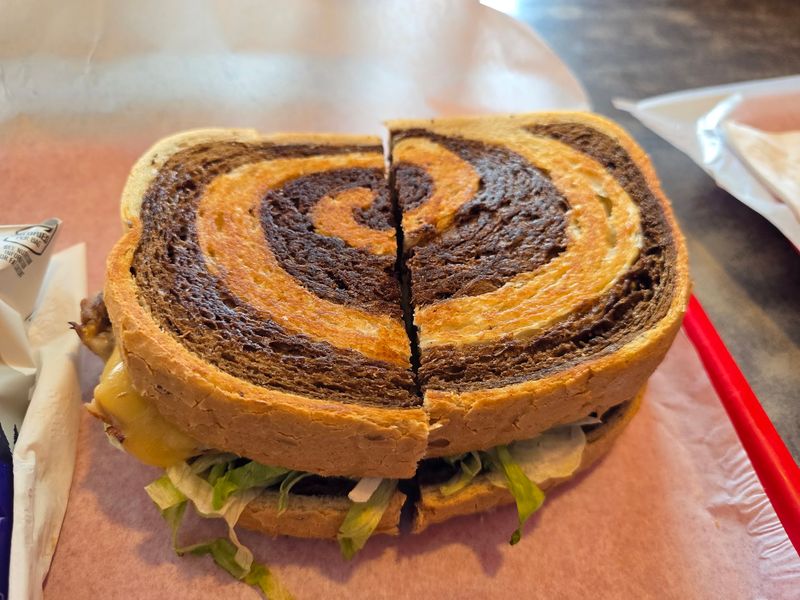 Bread Choices and the Deli Side