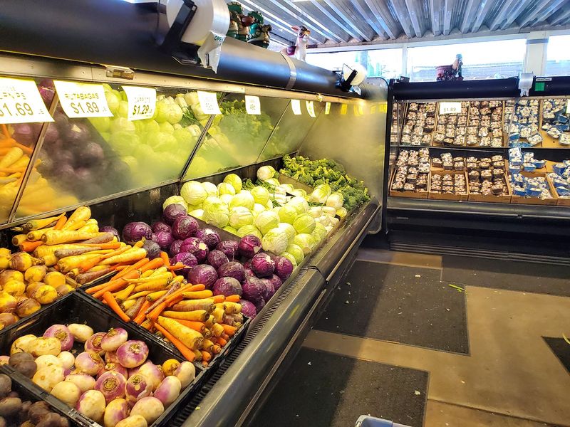 Budget Cooks, Juicers, and Families