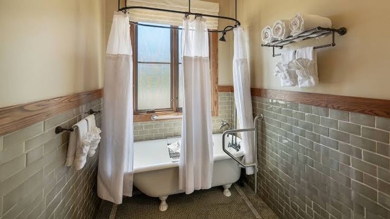 Castle Hot Springs, Morristown, AZ