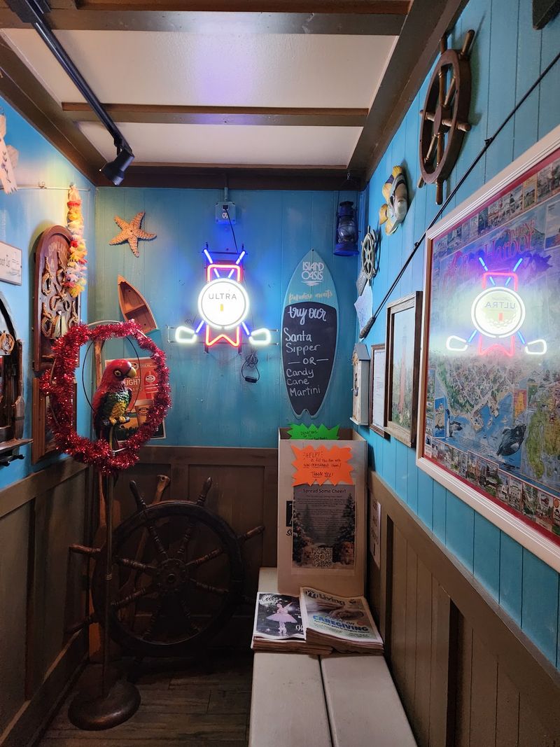Coastal Kitsch Turned All the Way Up Coastal Kitsch Turned All the Way Up