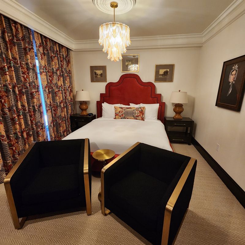 Corner Suites and Room to Spread Out Corner Suites and Room to Spread Out