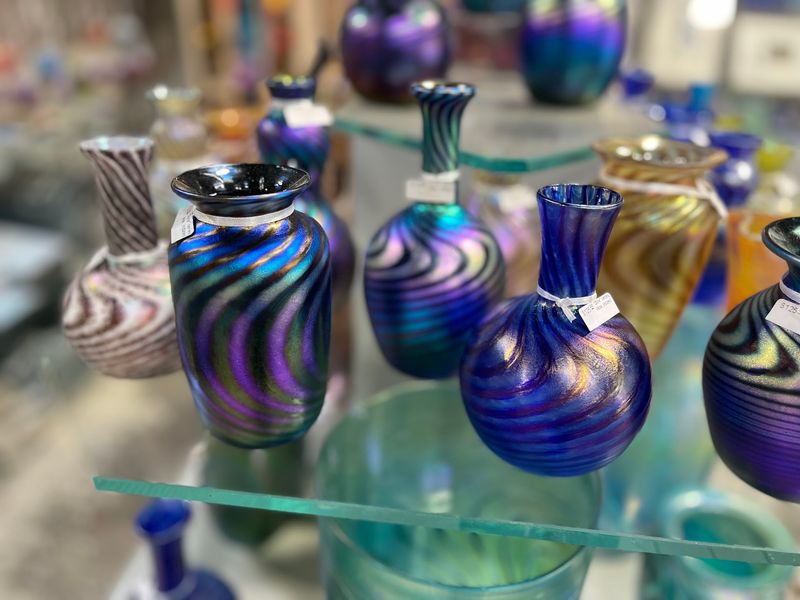 Date Days and Anniversary Vases