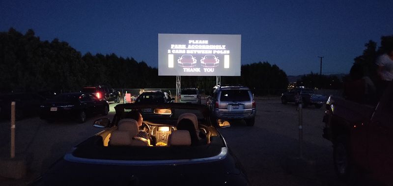 Date Nights, Kids, and Neighborhood Crowds Date Nights, Kids, and Neighborhood Crowds