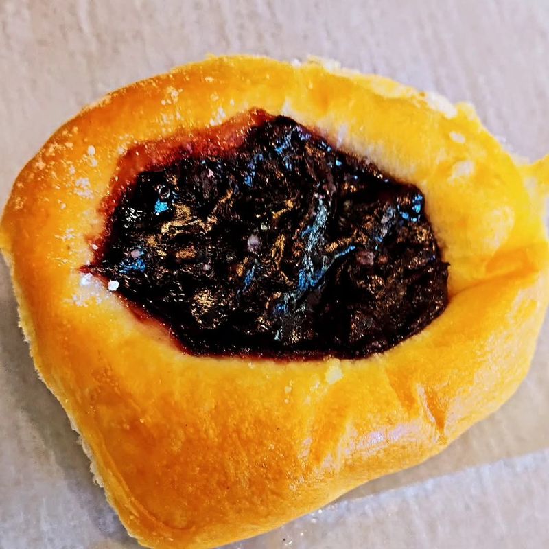 Dos Gatos Kolache Bakery, San Marcos, TX Dos Gatos Kolache Bakery, San Marcos, TX