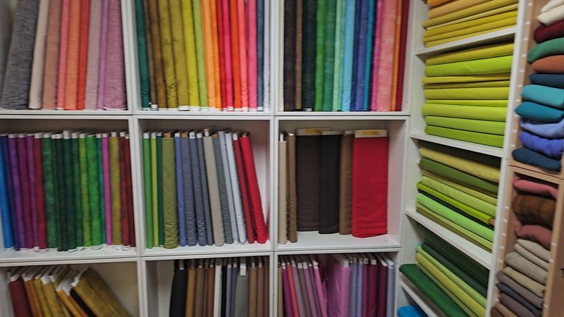 Fabric Arranged for Easy Color Matching Fabric Arranged for Easy Color Matching