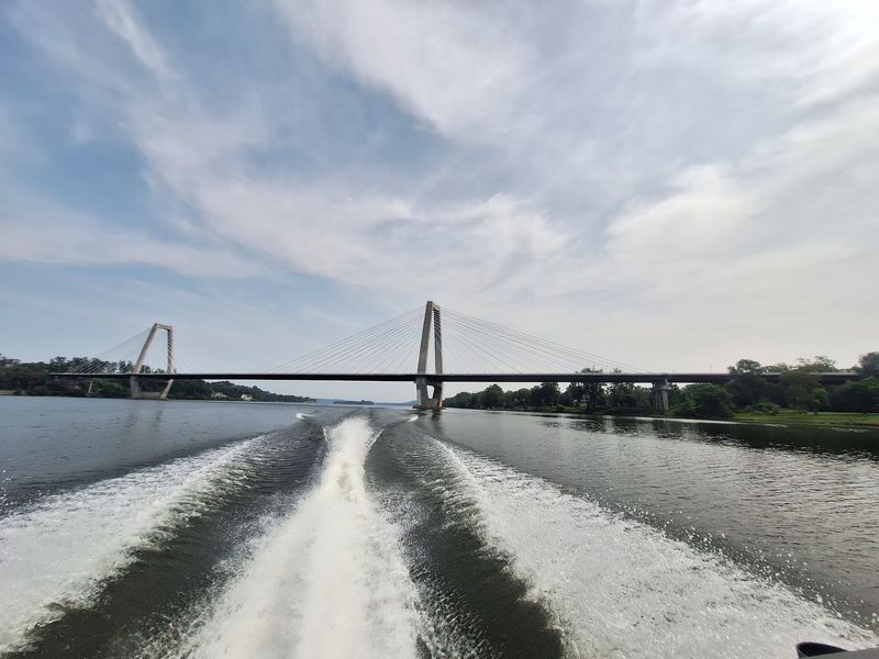 Fast Water, Open Air