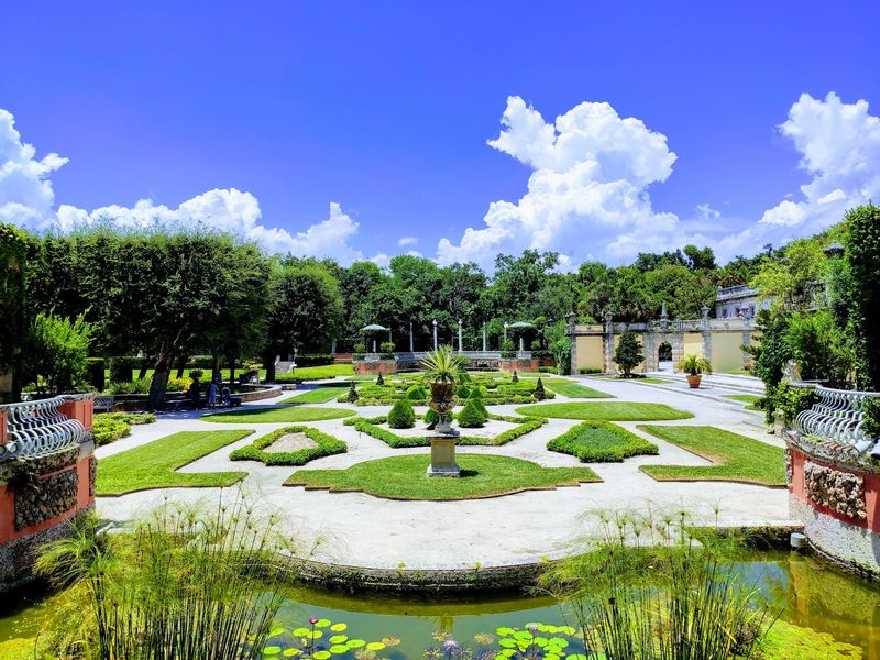 Formal Gardens That Steal the Show Formal Gardens That Steal the Show