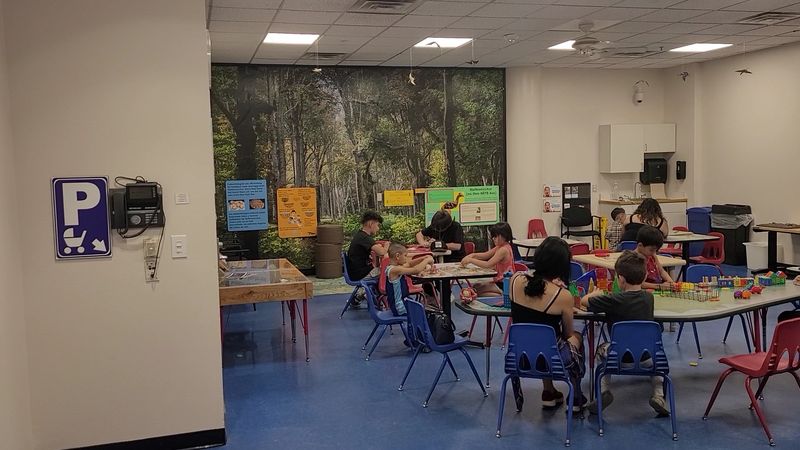 Fossil Lab Moments and Friendly Volunteers