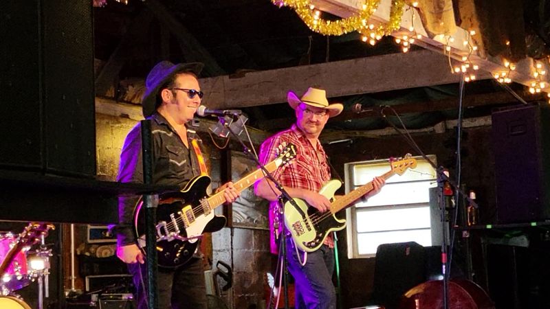 Free Afternoon Shows and Songwriter Mondays Free Afternoon Shows and Songwriter Mondays
