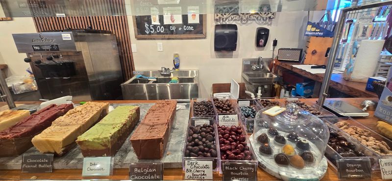 Fudge, Candy, and Wicked Minis Fudge, Candy, and Wicked Minis