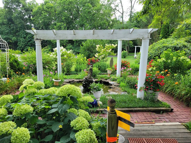 Gardens That Change With the Seasons Gardens That Change With the Seasons