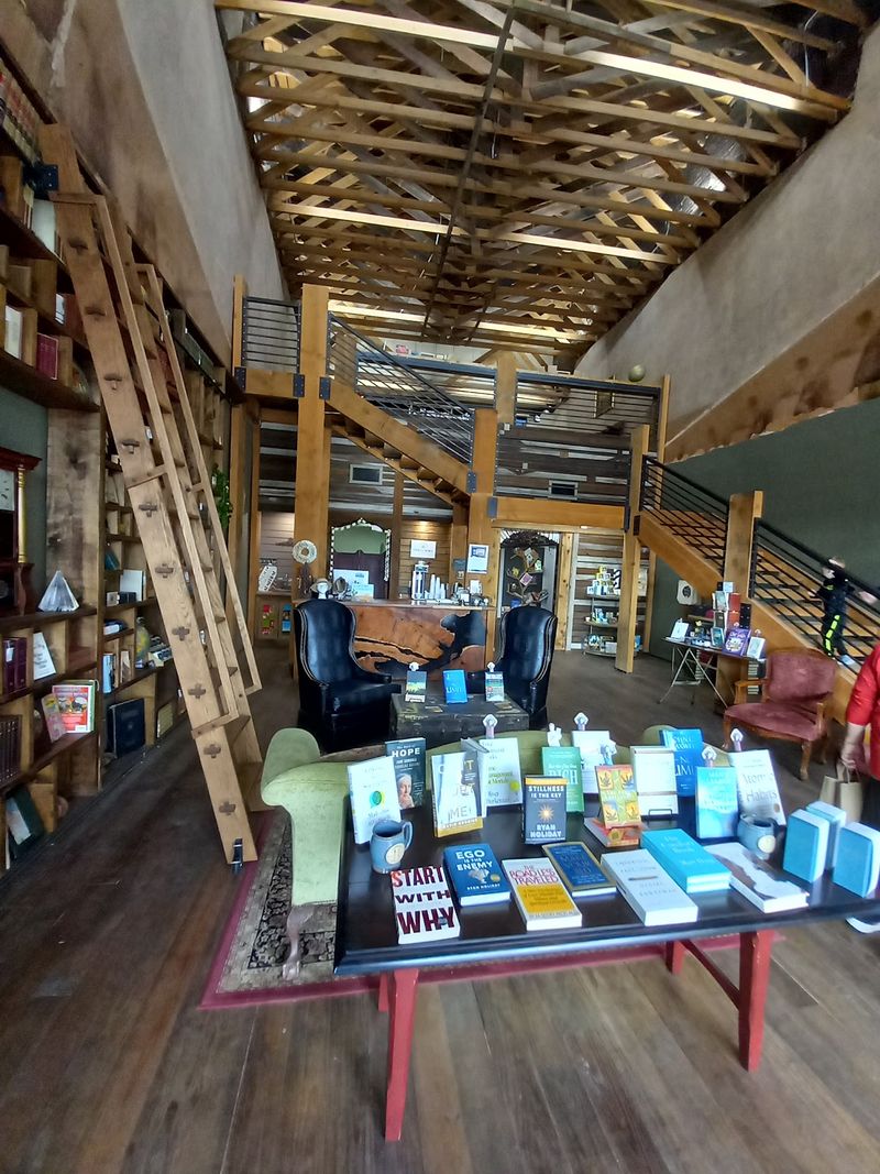 Gifts, Gadgets, and Bookish Goodies